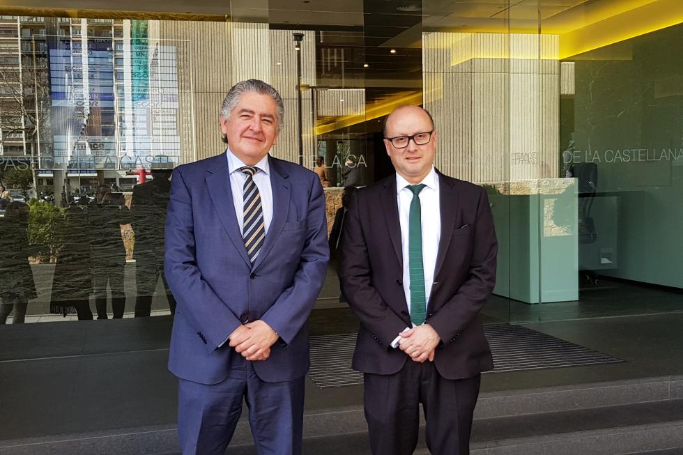 Jose Luis Almuzara and Juanjo Gimenez in front of Opentrends offices in Madrid